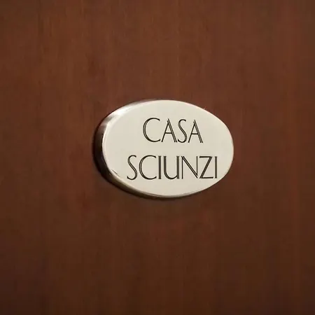 Casa Sciunzi - Elegant Guest House In Rome Termini Apartment Rome