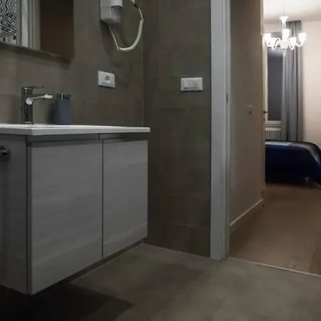 Casa Sciunzi - Elegant Guest House In Rome Termini Apartment